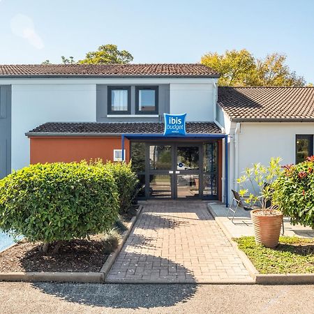 Ibis Budget Villefranche Limas Exteriör bild